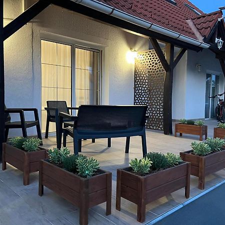 Lux Apartman Buek Exterior photo